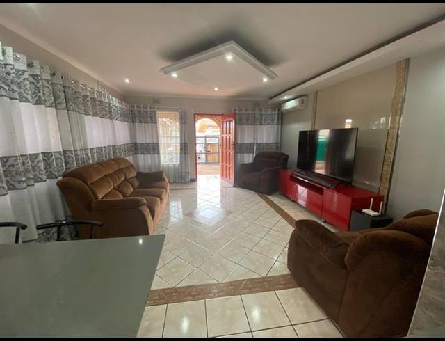 2 BEDROOM HOUSE FOR SALE IN CANESIDE